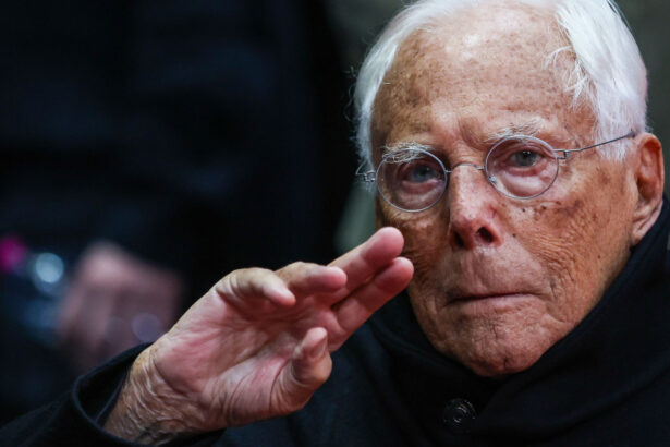 giorgio armani va fi inmormantat luni ceremonie privata cu participarea membrilor familiei 68bdc293d2a03