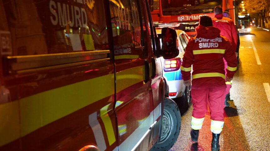 grav accident in zona comunei ostrov intre o masina si un tractor o victima a murit 68c308a5143b2