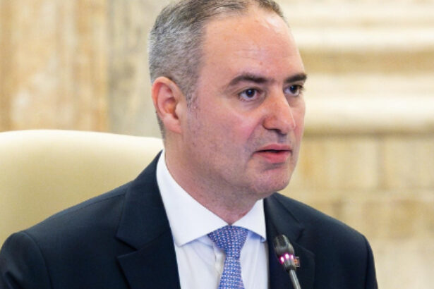 in ce domenii vor sa investeasca americanii in romania anuntul ministrului finantelor dupa intalnirile de la washington 68c7cb1fa5ff1