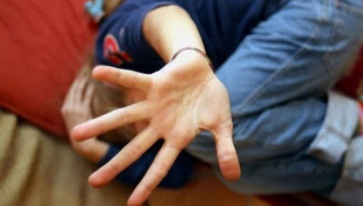 in constanta ca n filmele cu mafioti minor batut in tomis iii si dus cu forta in cartierul agresorilor a scapat doar pentru ca e copilul cuiva 68b788d053799