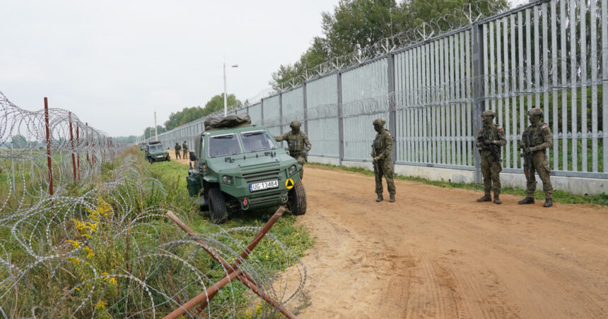 inca un obiect zburator s a prabusit in polonia aproape de granita cu belarus 68be877709985