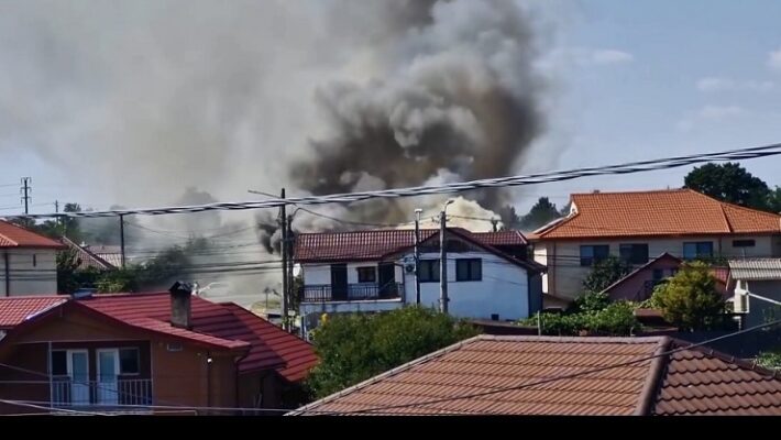 incendiu violent in localitatea 23 august judetul constanta 68c066b5c15e0