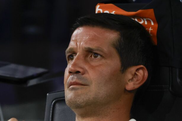 intrebarea pe care gazzetta dello sport i o adreseaza lui cristi chivu dupa doua esecuri consecutive la inter 68c653ebe4b34