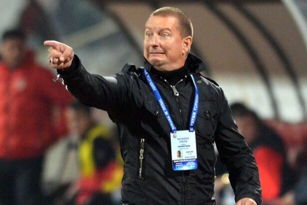 ionut chirila a facut praf nationala lui lucescu romania e o echipa cu capul plecat care se duce ca mielul la taiere 68bb4968e8c29