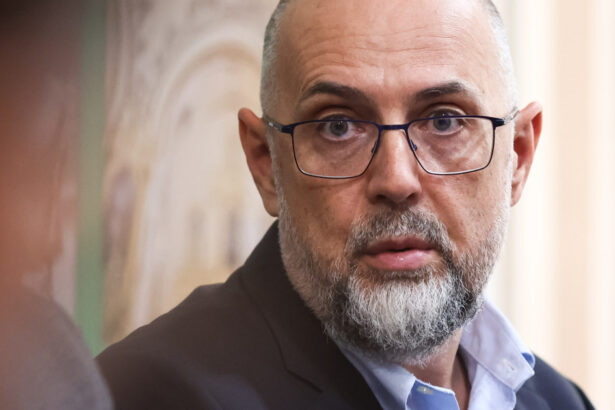 kelemen hunor despre reforma administratiei locale vorbim de 10 reduceri 13 000 de posturi termenul e 15 septembrie 68b74961104df