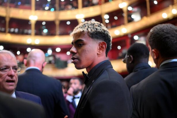 lamine yamal a reactionat dupa tirada tatalui sau mesajul transmis lui ousmane dembele 68d2ba8dae7aa