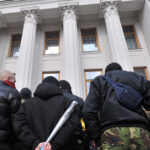 lupta pentru putere la kiev agentiile de aplicare a legii isi reiau conflictul acuzatiile serviciului de securitate al ucrainei 68b9a7d7c1844