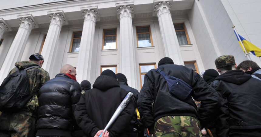 lupta pentru putere la kiev agentiile de aplicare a legii isi reiau conflictul acuzatiile serviciului de securitate al ucrainei 68b9a7d7c1844