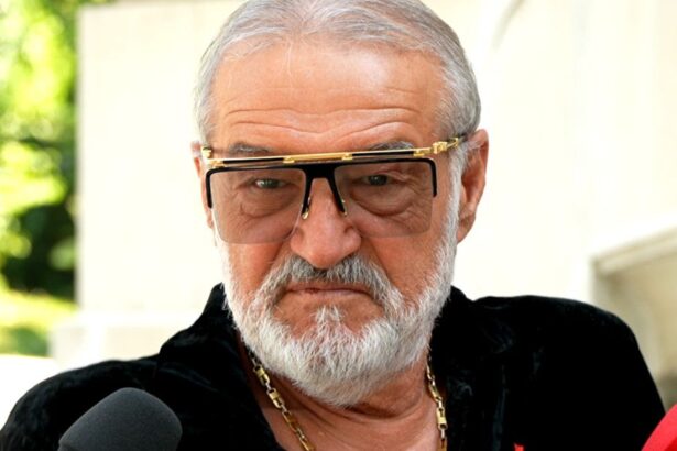 ma enervez mihai pintilii l a parat la becali pe vlad chiriches gigi nu mai poate 68cffeedda3e3
