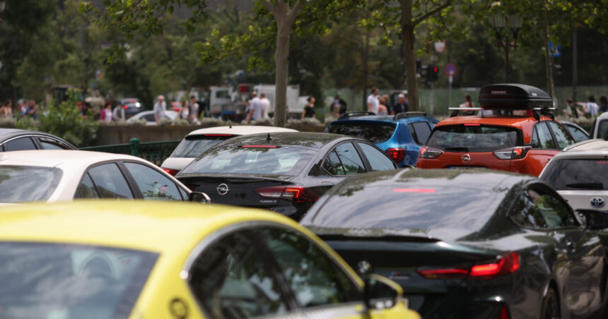 masurile luate de primaria capitalei pentru fluidizarea traficului auto odata ca inceperea anului scolar 68bb00675a965