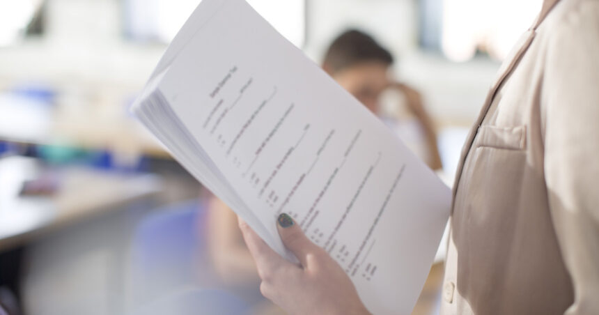 ministerul educatiei pune in consultare publica metodologia si calendarul evaluarilor pentru clasele primare si gimnaziale din 2026 68b87d164908c