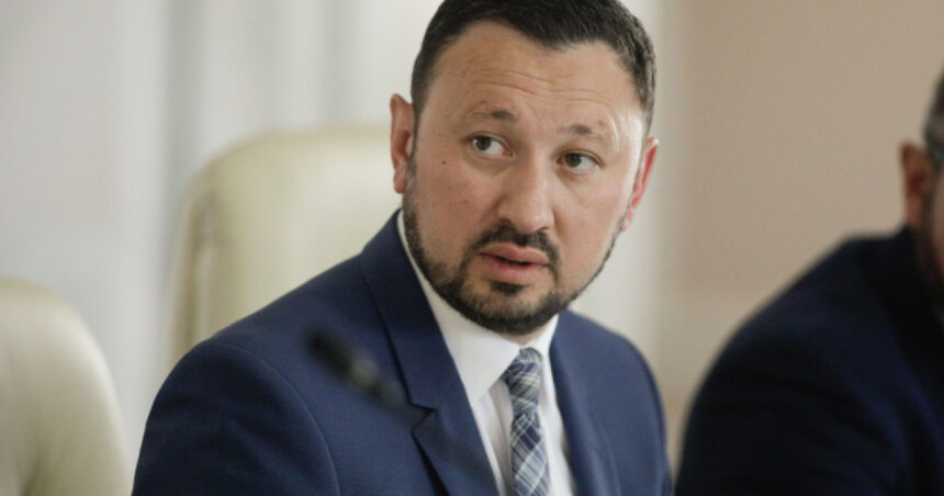 mircea fechet cere rezilierea contractului care transforma padurea baneasa intr o autostrada a privilegiatilor 68b821aa3648c