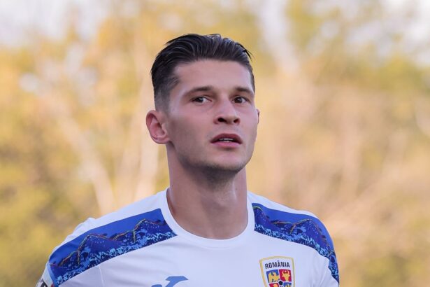 mircea lucescu pregateste trei surprize mari pentru romania canada 68baff8ea950c