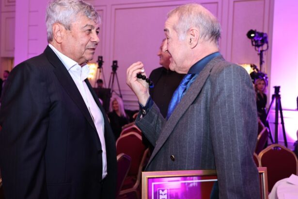 mircea lucescu si gigi becali confruntare in direct care e plangerea ta iti reprosez ca n au jucat baiaram sau mitrita 68c14d80b7ad3