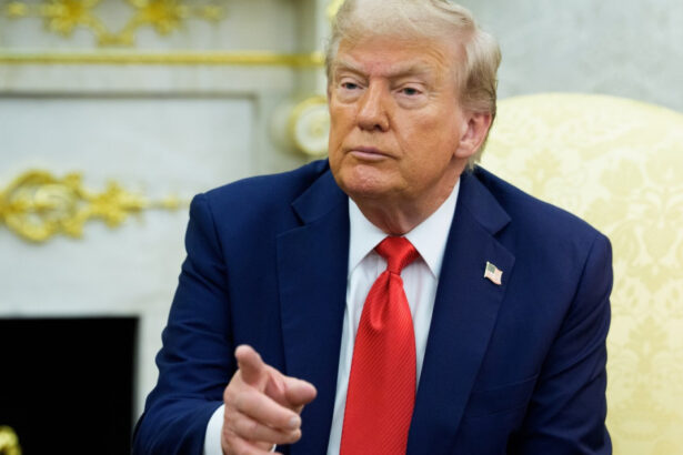 noua retorica a lui donald trump dupa ce le a cerut companiilor farmaceutice adevarul despre vaccinurile covid sunt uimitoare 68bc585e6f278