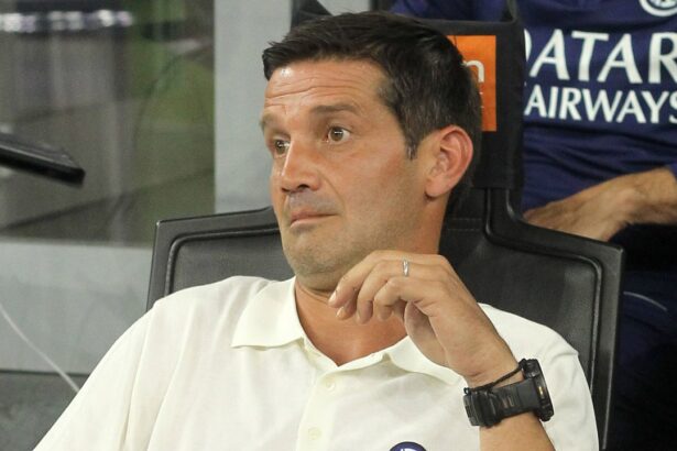 oficial transfer spectaculos pentru cristi chivu la inter milano direct de la manchester city 68b6b35136ae1