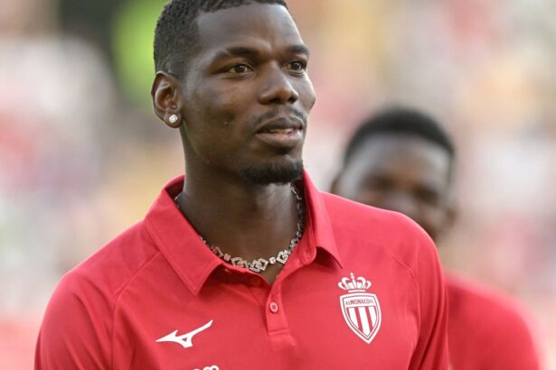 paul pogba in block start cand va fi apt de joc pentru monaco starul francez ligue 1 se vede pe voyo 68c2fda29726d