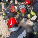 peretele unei case din campina a cazut peste doi barbati care faceau reparatii unul dintre ei a murit 68cbd5e9d4a39