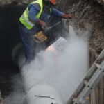 peste 1 100 de blocuri dintr un sector al capitalei raman fara apa calda cinci zile termoenergetica repara conducte vechi de 40 de ani 68b56d5433ae2