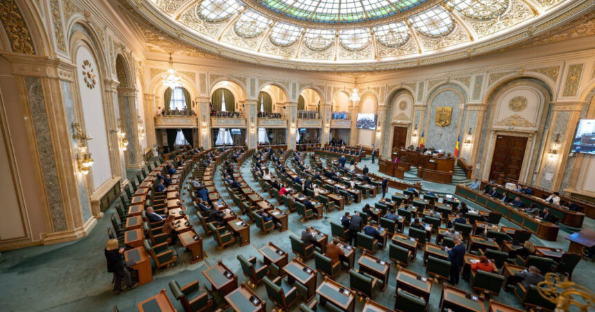 plenul senatului dezbate si voteaza luni motiunea impotriva ministrului educatiei daniel david 68c7e743961ca