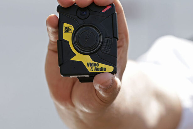 politistii locali ar putea purta bodycam pe uniforma conditiile in care ar fi folosite proiect 68c1899034ac7