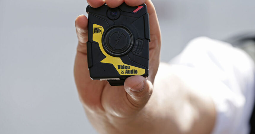 politistii locali ar putea purta bodycam pe uniforma conditiile in care ar fi folosite proiect 68c1899034ac7