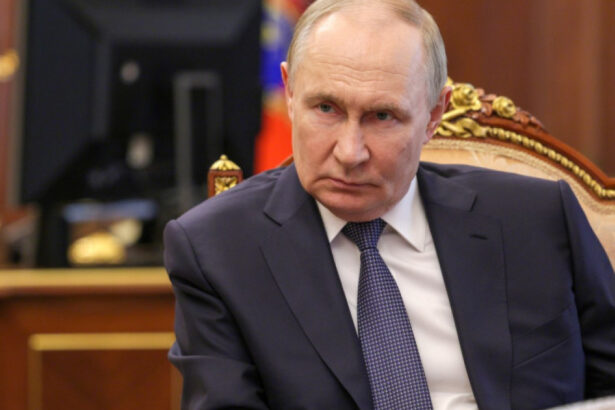 putin este gata sa invadeze alte tari avertismentul presedintelui unui stat vecin cu ucraina 68c070430acef
