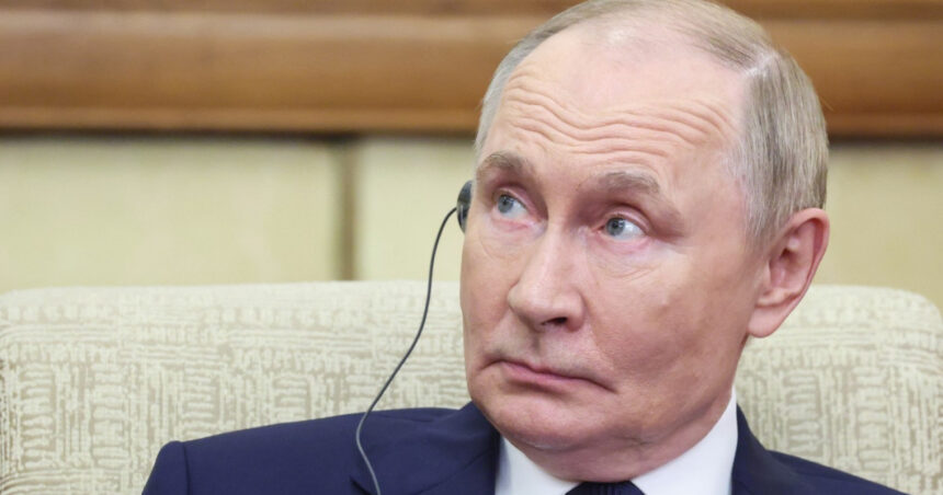Putin afirmă că Rusia nu a contestat niciodată aderarea Ucrainei la UE, subliniind că NATO reprezintă o altă chestiune. 1 putin spune ca rusia nu s a opus niciodata aderarii ucrainei la ue in ceea ce priveste nato aceasta este o alta problema 68b6eb972c5fa