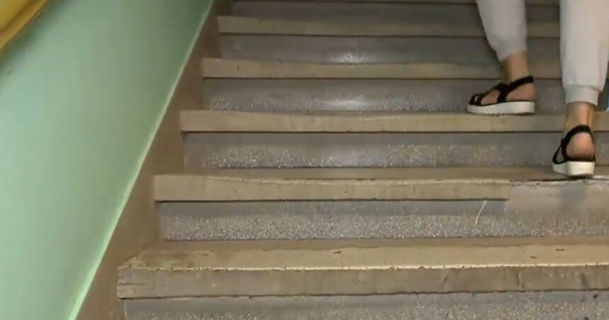 rasturnare de situatie in cazul pacientului mort pe scarile rupte ale spitalului din resita cauza decesului este alta spun medicii 68c908f0a88ae