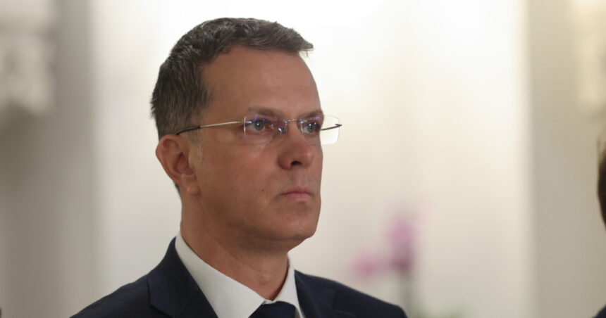 reactia ministrului apararii dupa retinerea fostului sef al contraspionajului din republica moldova acuzat de tradare 68bf34b5bc836