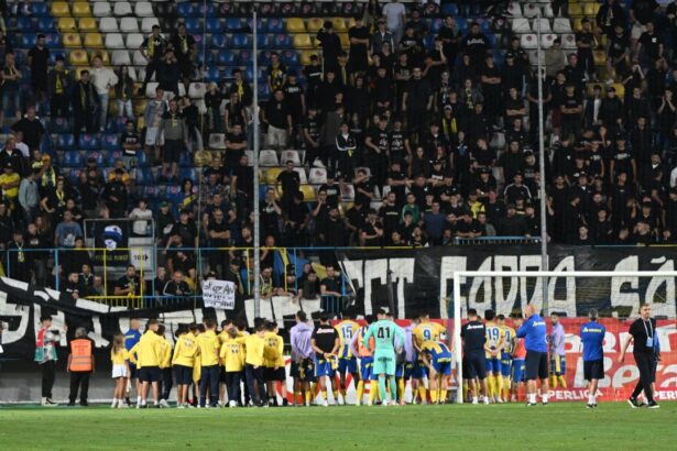 revenire de marca in superliga fostul antrenor al rapidului a reactionat la interesul petrolului usa e deschisa 68ca9cee52f07