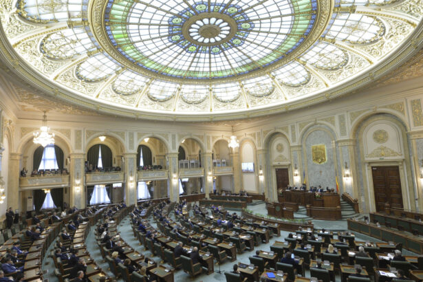 romanii care ar putea plati mai putin la intretinere ce propune un proiect depus la senat 68cd12863148a