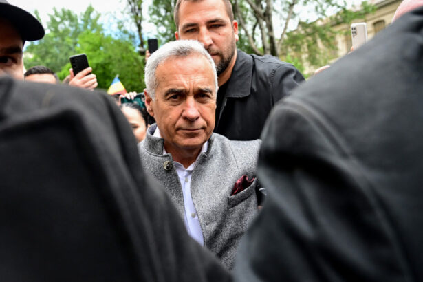 scandal la sediul politiei ilfov unde calin georgescu s a prezentat pentru controlul judiciar ce s a intamplat 68c162b8a9adc