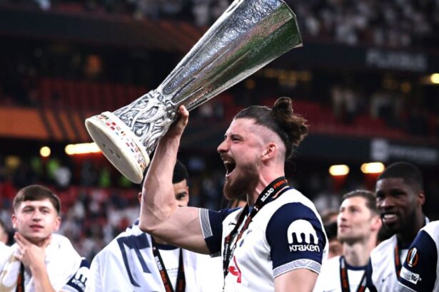 se vinde tottenham proprietarii au primit o oferta pentru clubul londonez si au dat imediat replica ce se intampla cu radu dragusin 68c03b19649cb
