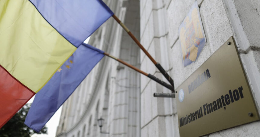 sindicalistii din finante protesteaza azi in fata ministerului finantelor care sunt cele 10 revendicari ale sindfisc 68d78d140f562