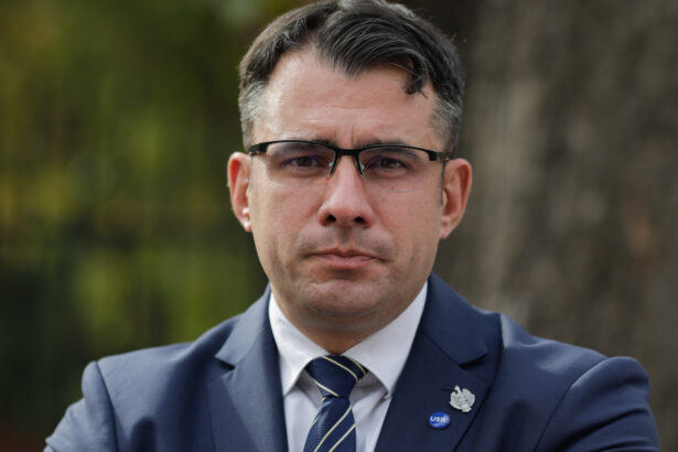stefan palarie nu cred ca bolojan trebuie sa si dea demisia care este cel mai viabil scenariu in opinia liderului senatorilor usr 68d142d0a273e