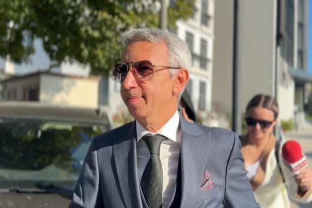 surse exclusiv judecatoria tulcea a dispus inceperea judecatii in dosarul lui dan diaconescu acuzat de act sexual cu minori decizia nu e definitiva 68be90e7f0a7b