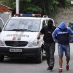 tanar de 18 ani arestat pentru furtul a trei trotinete electrice dintr un magazin din constanta 68c40332dab9b