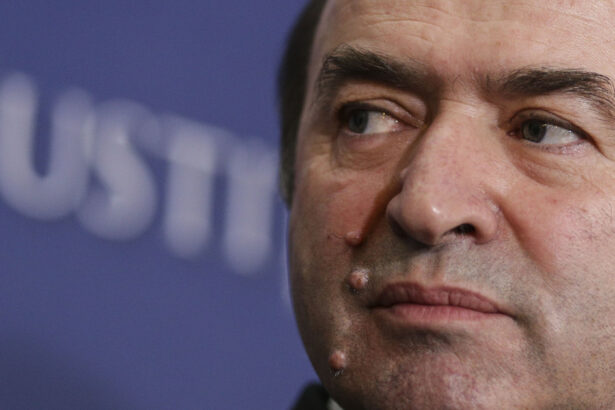 tudorel toader fost judecator ccr cred ca masurile guvernului privind pensiile magistratilor vor trece de controlul constitutional 68bebc02183bd