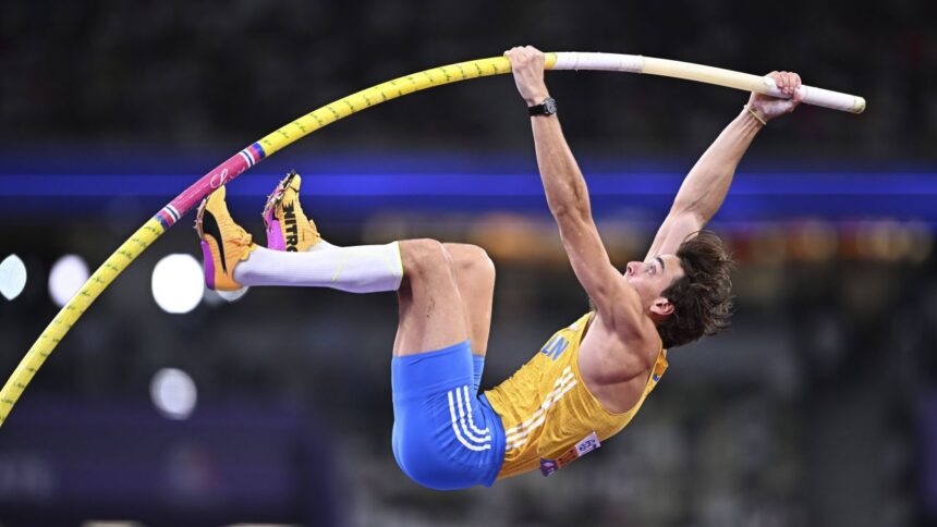 Tun financiar pentru Armand Duplantis! Suedezul se bucură de câștiguri substanțiale după recordul mondial stabilit la Tokyo 1 tun financiar pentru armand duplantis suedezul se scalda in bani dupa recordul mondial stabilit la tokyo 68c8277f7875b