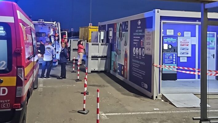 un barbat si a pierdut viata in parcarea unui complex comercial din constanta 68b531c9f2f7a