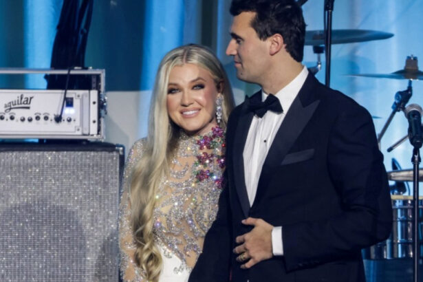 vaduva lui charlie kirk preia conducerea turning point usa organizatia conservatoare a dreptei americane 68cd2afd5ec2b