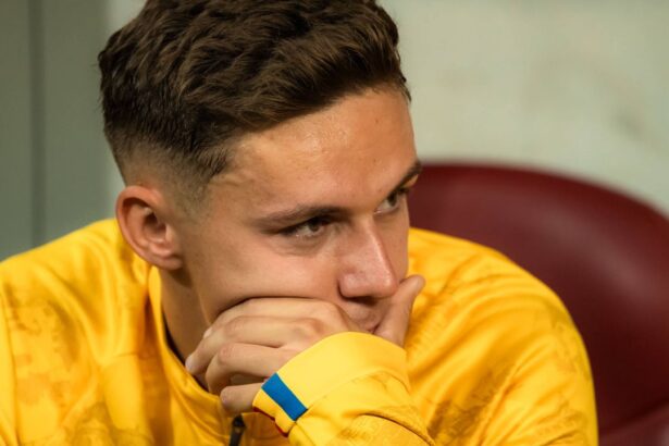 varga a spus tot cele doua cluburi care ofera 20 de milioane pe louis munteanu 68d66fc35aeae