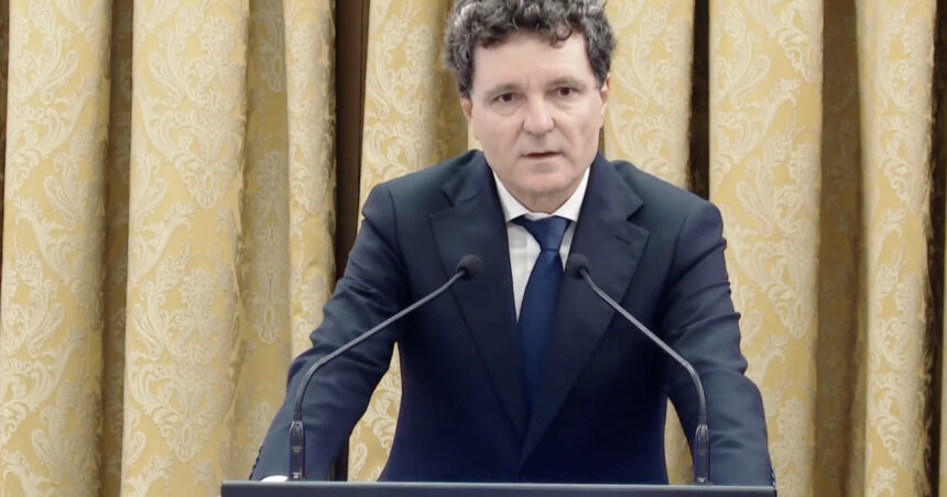 video cand se va termina criza bugetara potrivit lui nicusor dan mesajul presedintelui transmis la amcham ceo business forum 2025 68c156cdd8c6d