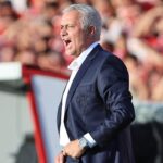 video ce a facut benfica lisabona la primul meci cu jose mourinho pe banca tehnica 68cf05545e248