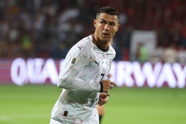 video cristiano ronaldo sparge toate barierele la 40 de ani borna incredibila atinsa de portughez 68bd23fd718ad
