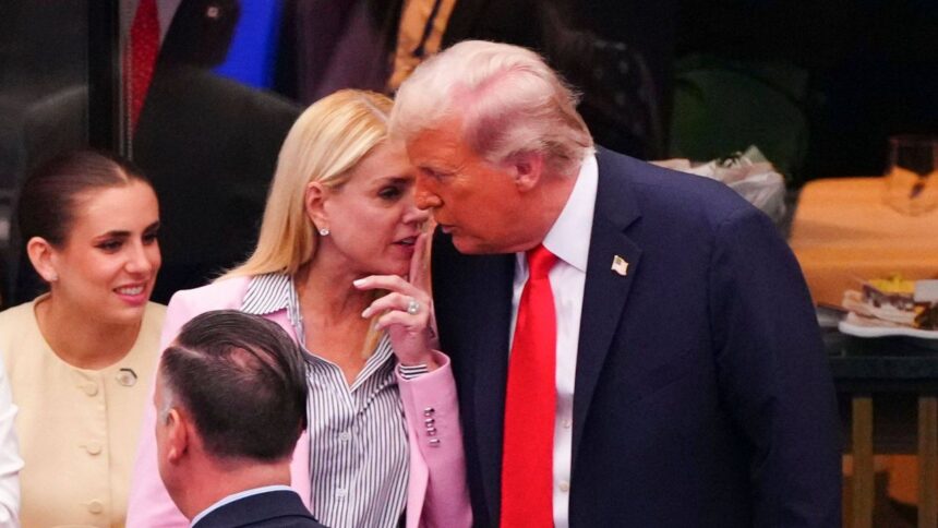 video cum a fost surprins donald trump in prim plan dupa mingea de meci castigata de alcaraz in finala us open 2025 68be676be78de