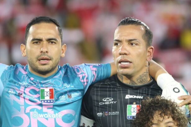video dayro moreno inca un gol pentru once caldas colegul sau portar a comis o cand a executat un penalty 68d5335e2cb3b