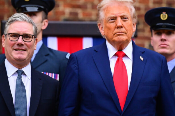 video donald trump in vizita oficiala in marea britanie intalnire cu premierul keir starmer la chequers 68cbf5dd3350a
