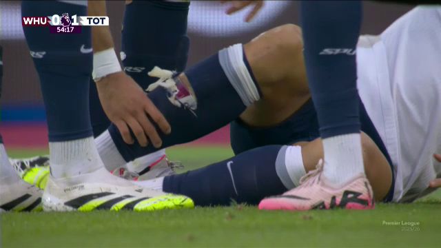 video exclusiv fault criminal in west ham tottenham soucek i a rupt jambiera lui palhinha si a vazut direct cartonasul rosu 68c5b2573a23c